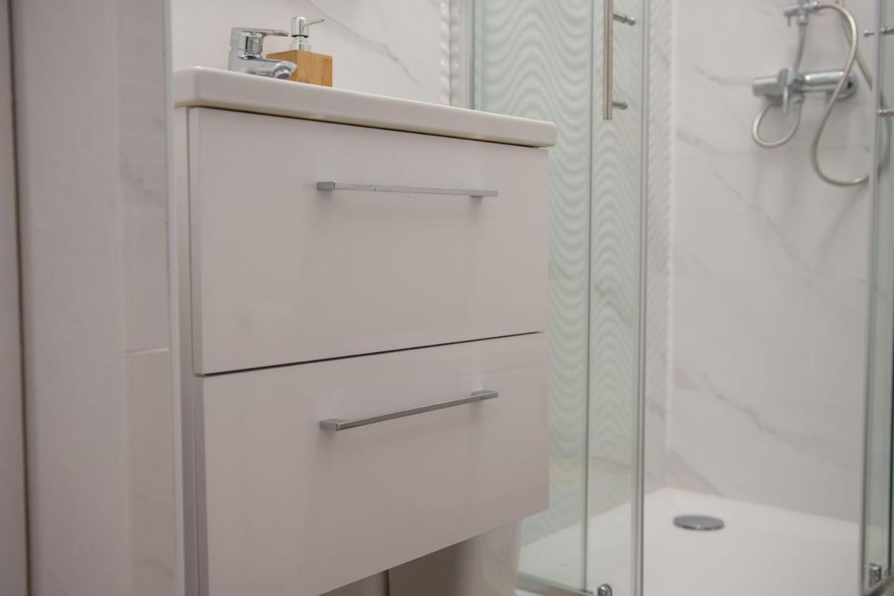 Flexible Selfcheckins 27 - Bedroom - New Ζάγκρεμπ Εξωτερικό φωτογραφία