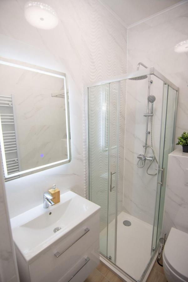 Flexible Selfcheckins 27 - Bedroom - New Ζάγκρεμπ Εξωτερικό φωτογραφία